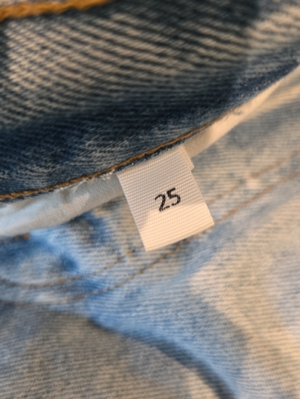 NWT! Frame Rigid ReRelease Le Cropped Flare 25 - Picture 7 of 8